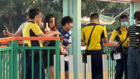 熱話｜一家四口輕鐵逃票斷正指「估唔到星期日都查飛」　網民：行為「教壞細路」