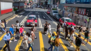 天文台-冷鋒明日日間橫過廣東沿岸-氣溫將逐步下降至午夜約23度