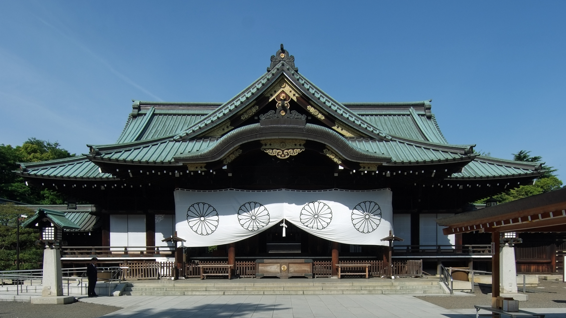 高市早苗今向靖國神社供奉祭祀費-另有閣僚及政界高層前往參拜