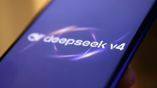 異動股-DeepSeek大幅劈價搶客-稀宇急瀉近14