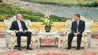 何立峰會晤怡和主席凱瑟克-稱歡迎更多外資企業積極參與大灣區建設