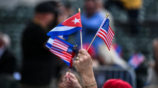 美參議院否決限制特朗普對古巴動武決議-民主黨再受挫