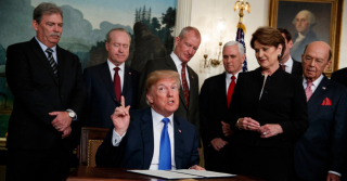 美國將發放首批1820億美元關稅退款-33萬間企業受惠但消費者難追討