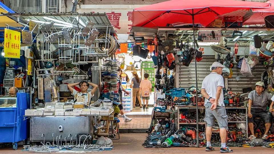 文化走訪｜香港有個「秋葉原」？男人天堂鴨寮街的獨特魅力
