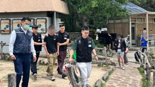 入境處連同旅監局採聯合行動-拘捕一名懷疑從事導遊及領隊內地旅客