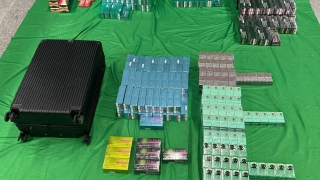 三名入境旅客涉進口未完稅香煙及另類吸煙產品-分別被判囚三至六個月