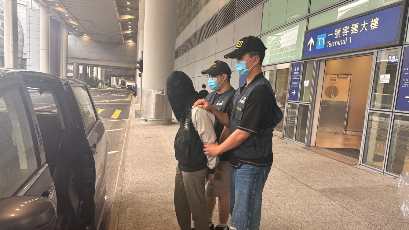 海關於機場檢獲懷疑大麻花-7公斤市值130萬