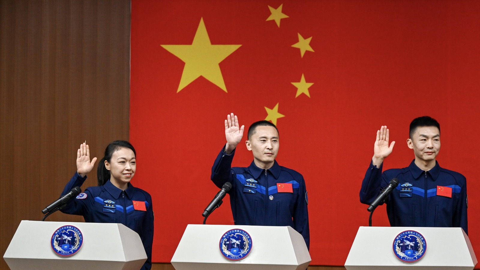 鄧飛-黎家盈航天任務-見證國家推動女性平等