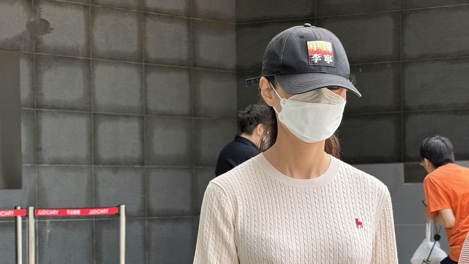 涉銷毀行賄中學助理校長貪污證據-內地家長判監3個月緩刑18個月