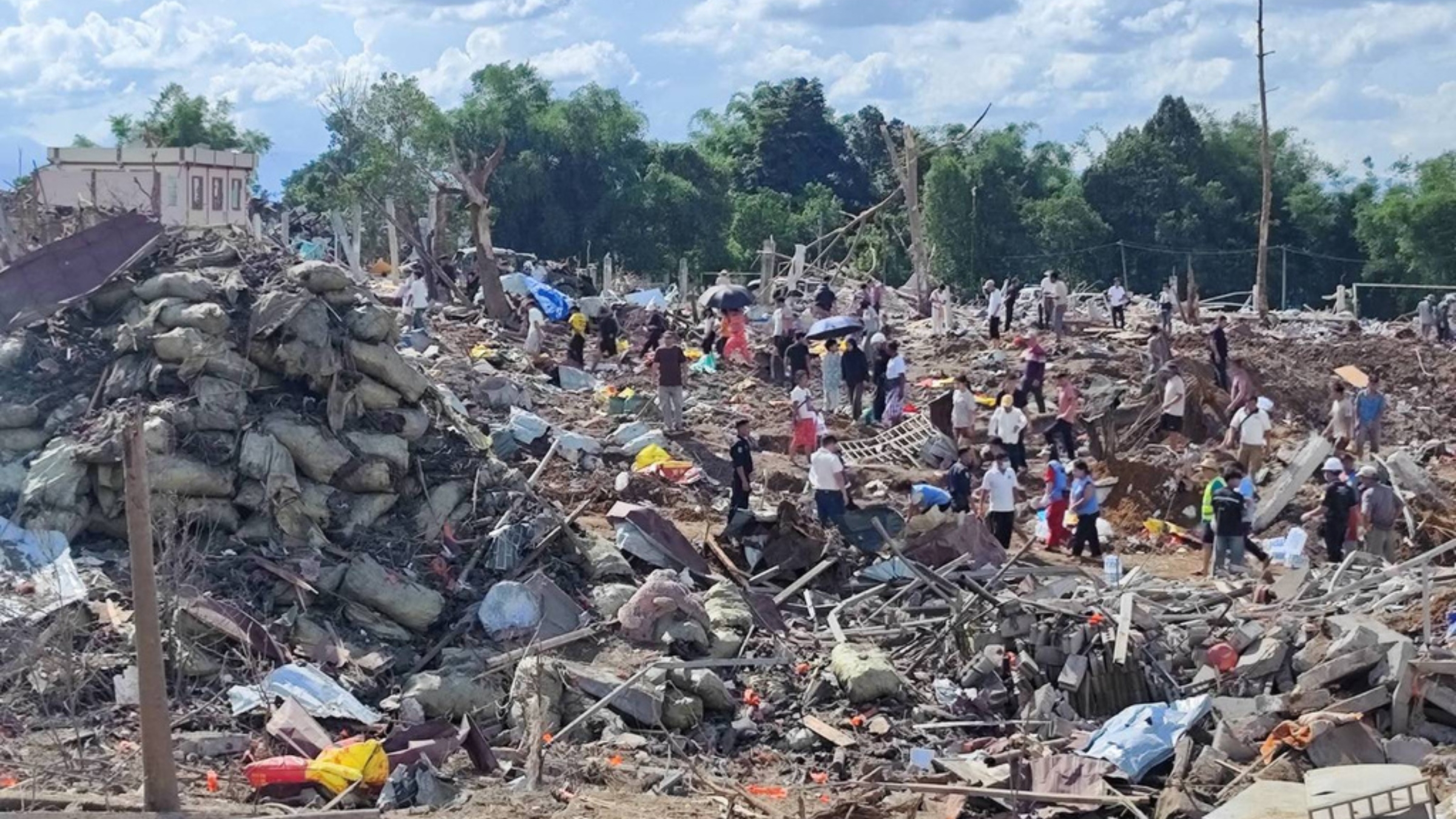 緬甸儲存炸藥倉庫發生爆炸-造成至少55人死亡