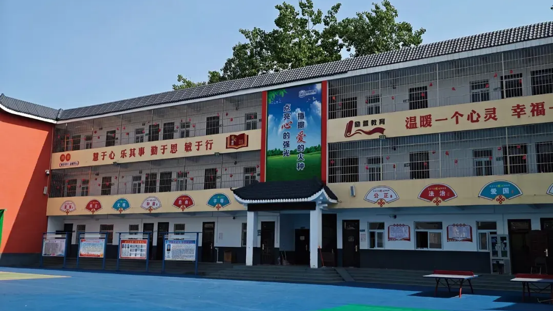 北京女大生僅因戀愛不獲認可被家人騙入-戒網癮-學校-當局立案調查