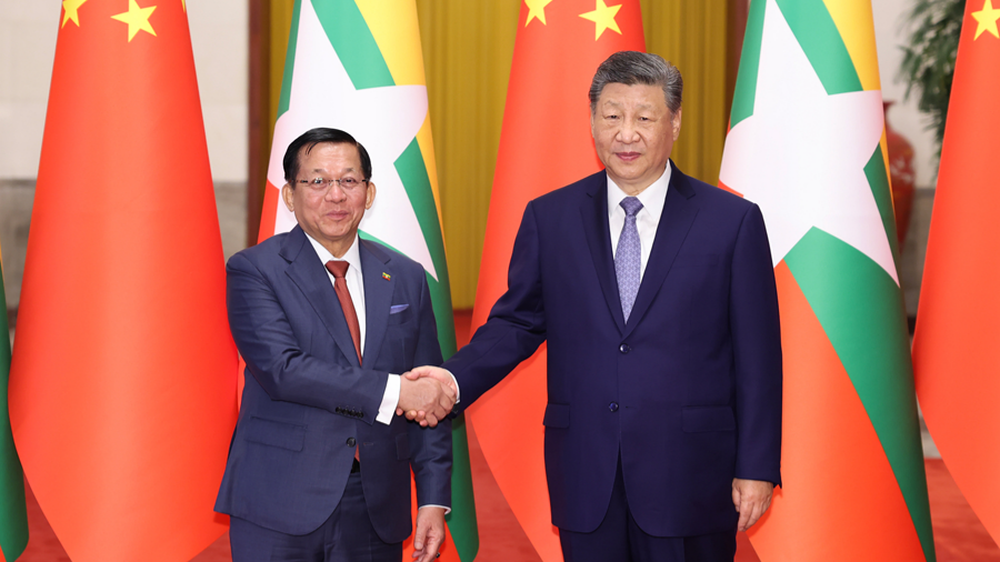 習近平同緬甸總統敏昂萊會談-共同見證簽署民生等領域多項合作文件
