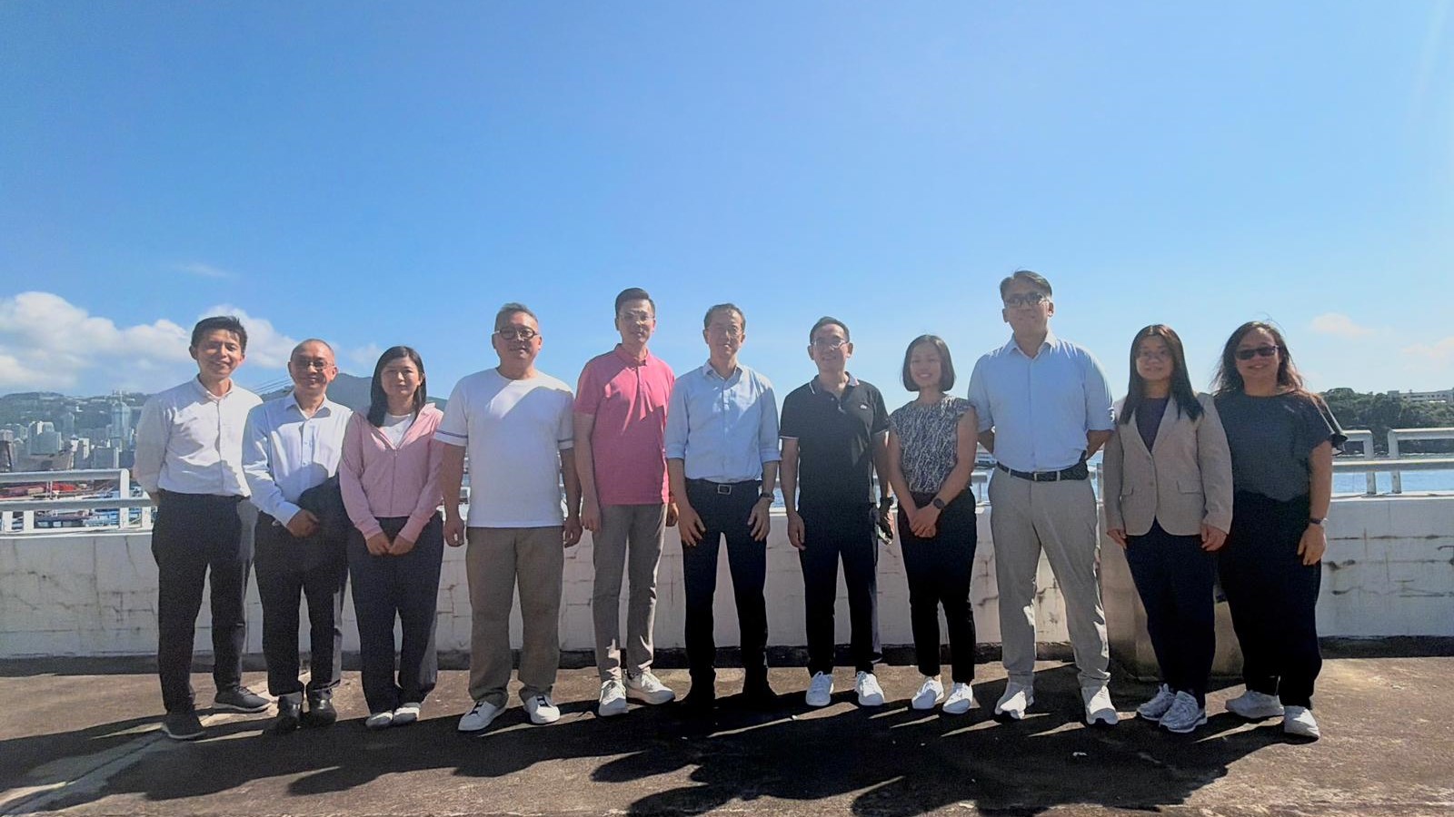 議員約見官員視察長沙灣海濱-倡活化副食品批發市場
