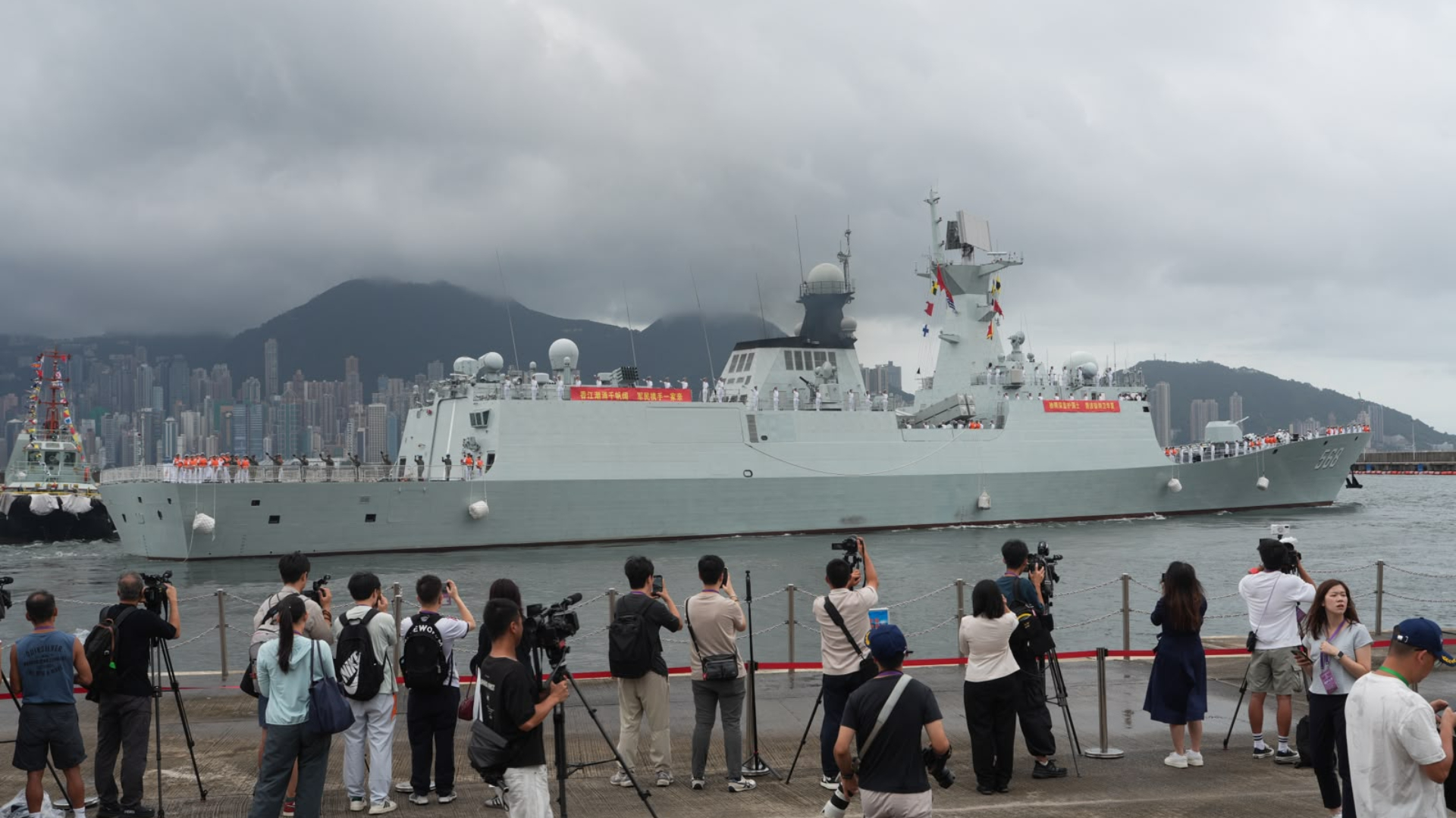 海軍南寧艦編隊今日離港-部分離島渡輪服務調整