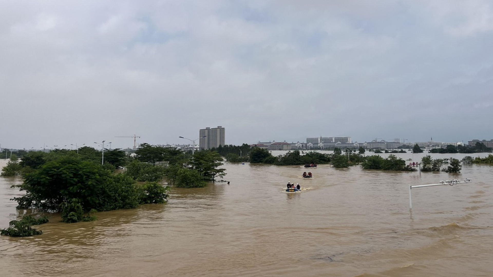 受-巴威-北上影響-水利部升級發布洪水黃色預警