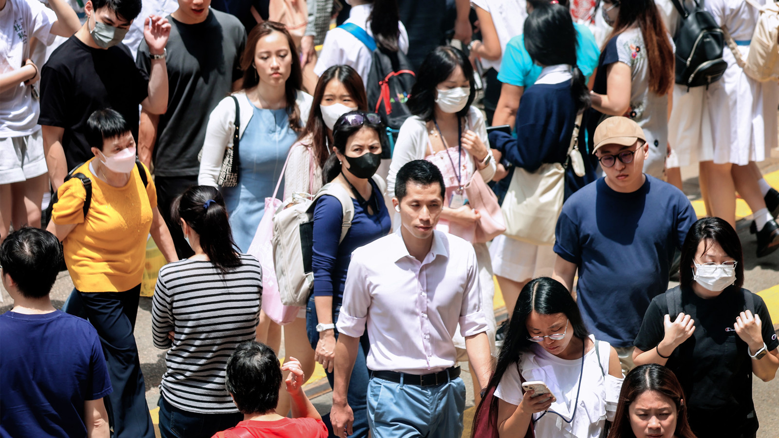 醫學會-新冠病毒短期內活躍程度或上升-有需要市民盡快打針