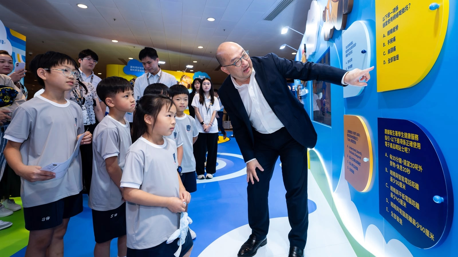 香港書展-馬會設運動主題展區-互動體驗助兒童建立正向人生