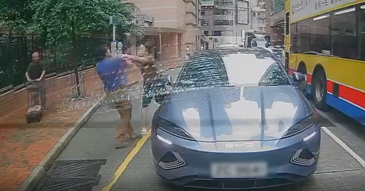 有片-上環兩司機疑切線問題衝突-涉公眾地方打鬥雙雙被捕