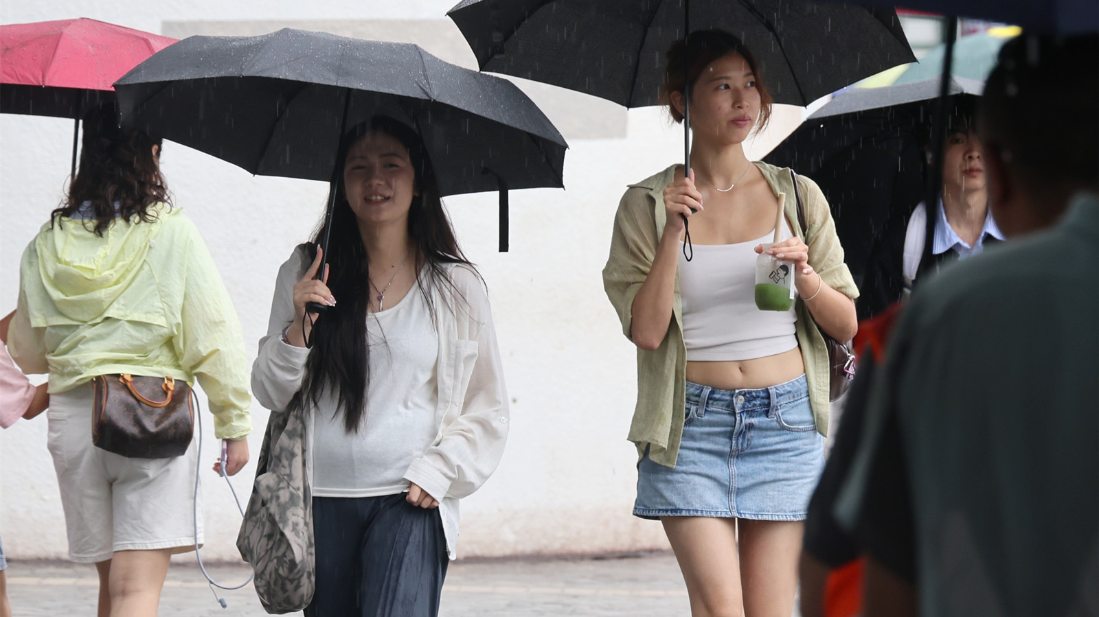 天文台改發黃色暴雨警告信號