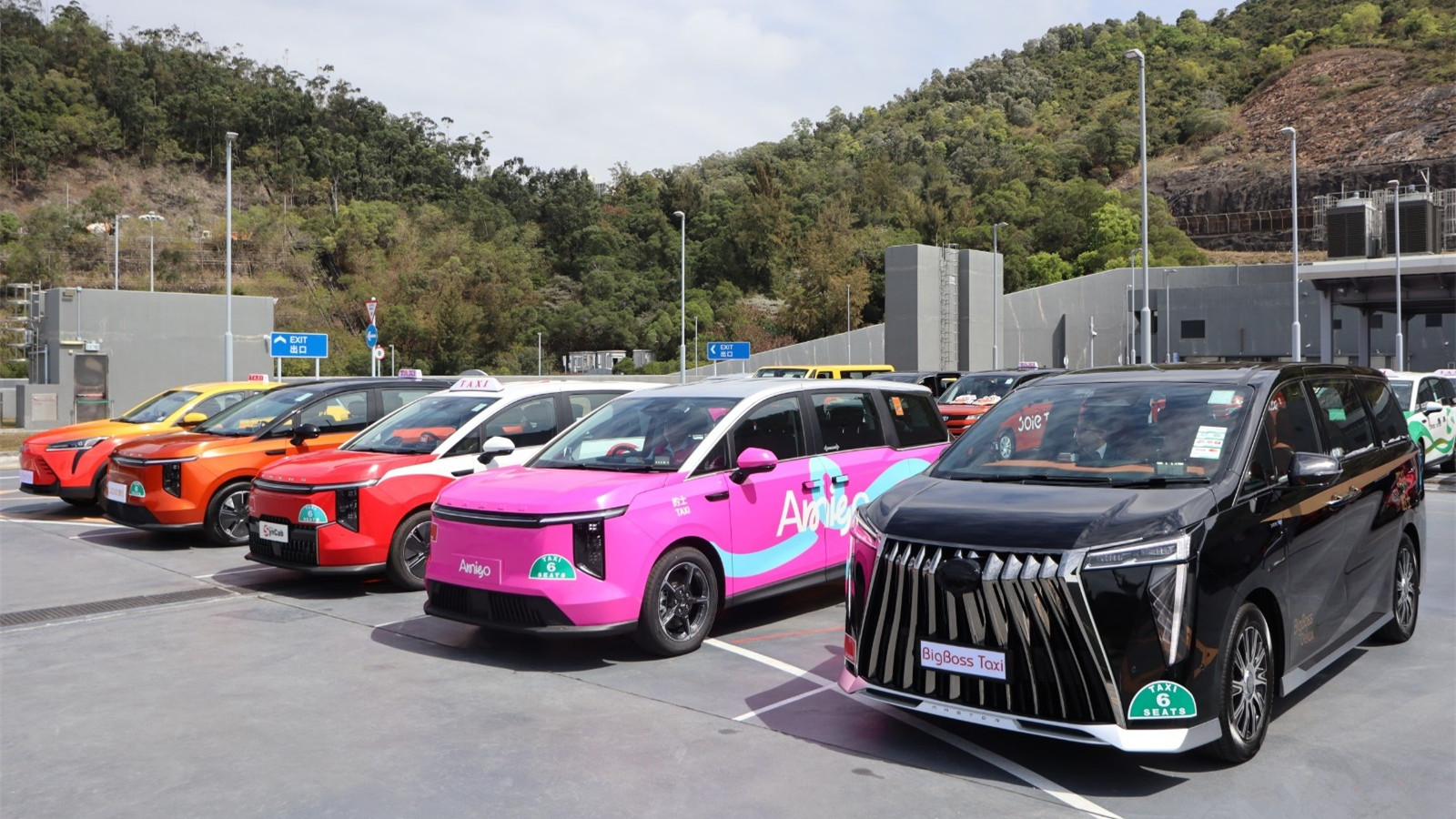 的士車隊推出一年規模未達標-謝詠誼-招聘司機需再加把勁