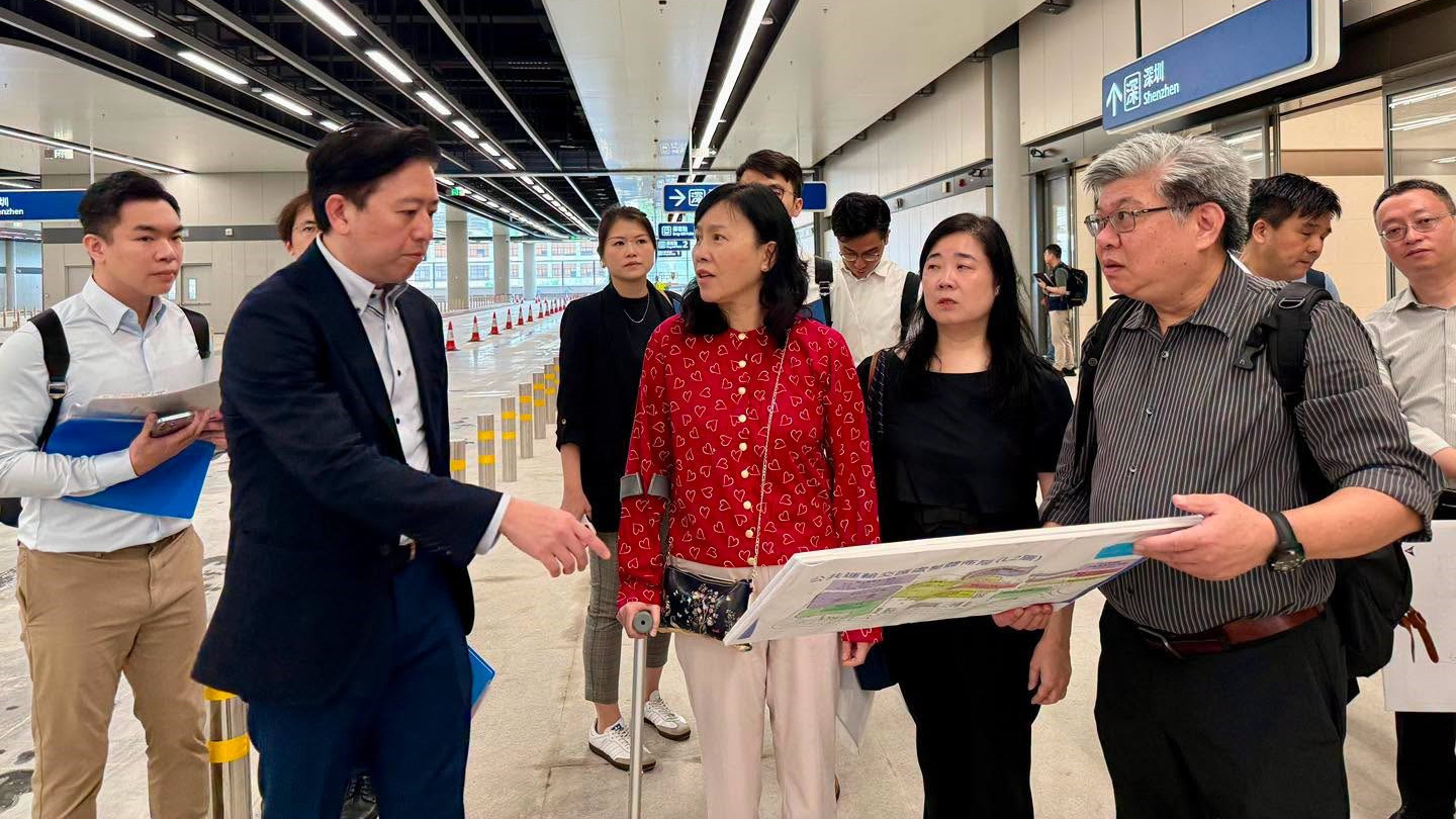 陳美寶視察新皇崗口岸交通安排-確保投入服務後暢通無阻