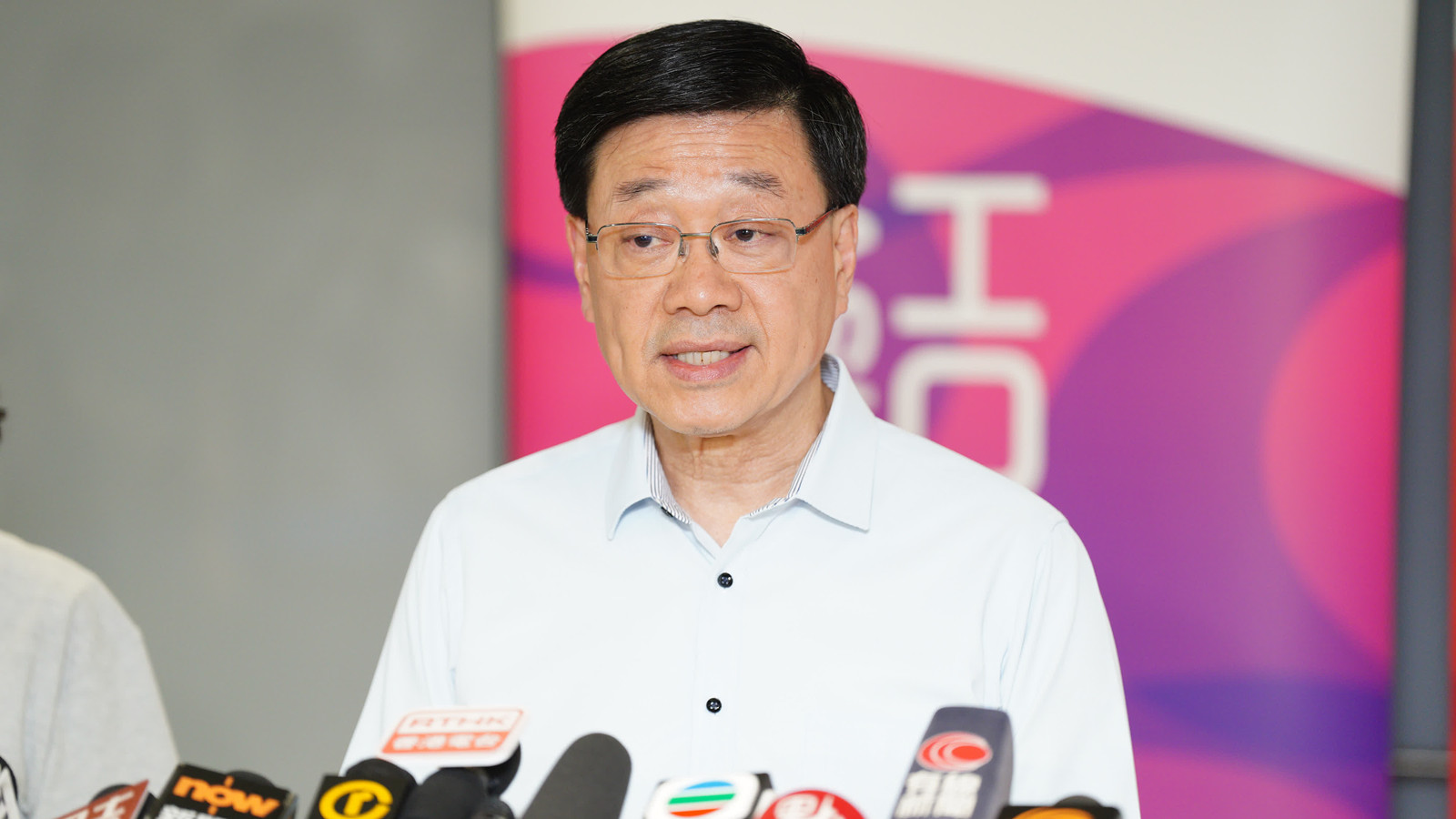 李家超-9-16公布香港首份五年規劃-隨即發表施政報告
