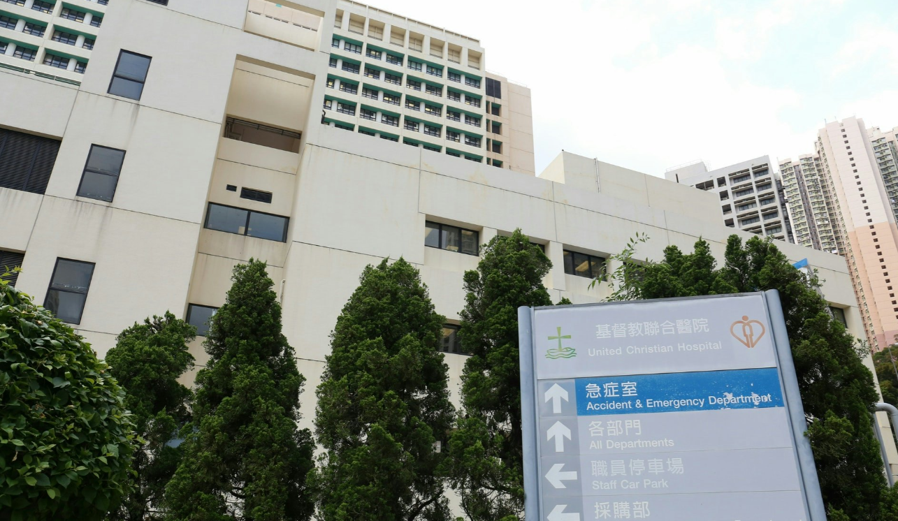 觀塘一電單車捱撞1人受傷-47歲私家車司機涉醉駕被捕