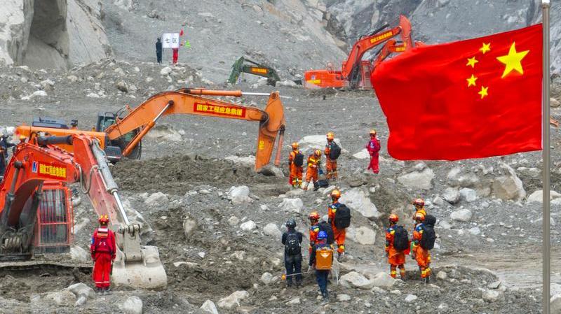 吉隆泥石流-遇難人數增至43人519失蹤-已確認部分遇難者身份