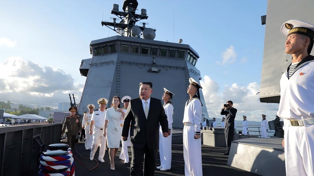 姜健-號驅逐艦正式入列北韓海軍-金正恩-體現國防科技經濟綜合實力