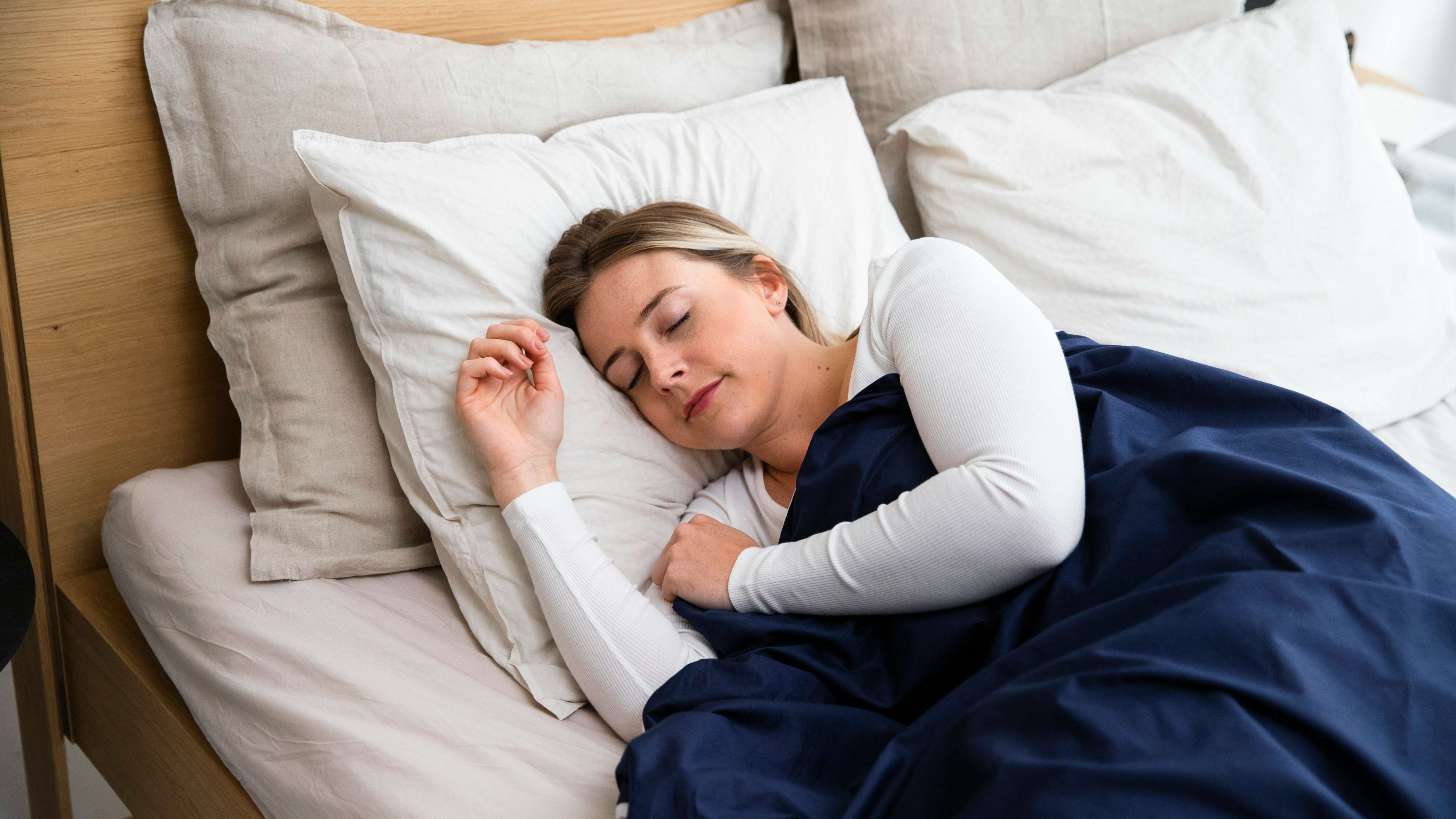 薦書-睡多久才算夠-基因或許早已寫下你的睡眠節奏