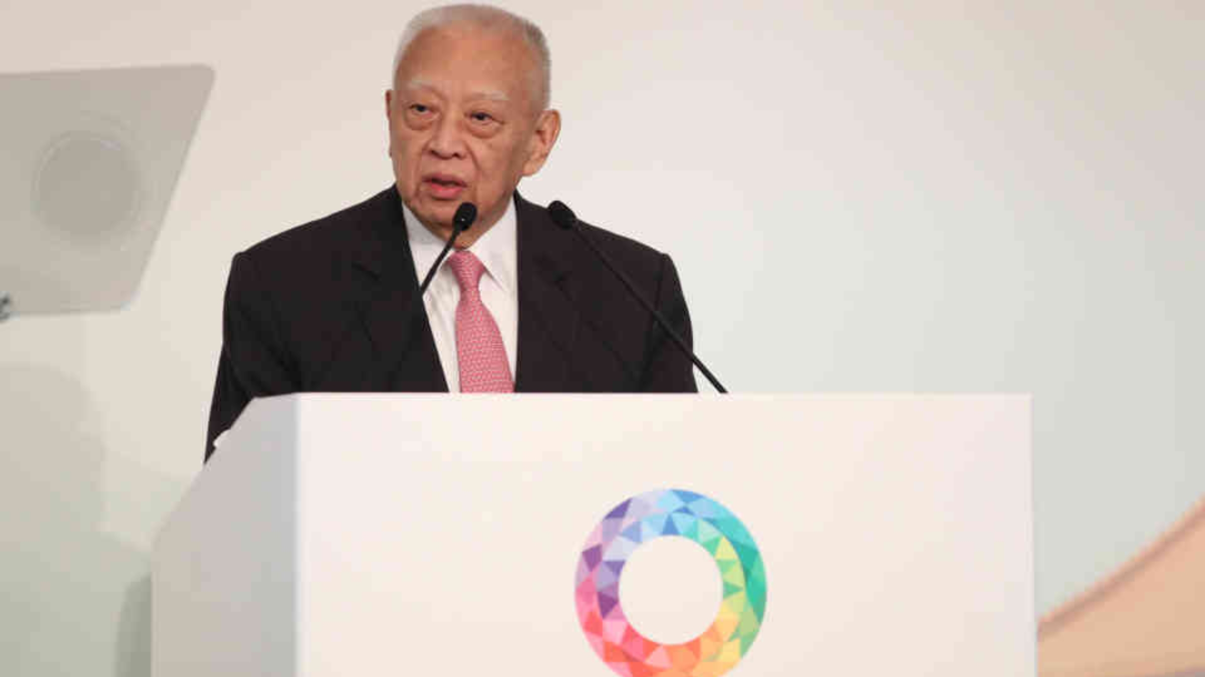 董建華逝世-醫管局-帶領本港走過疫情挑戰-任內大力支持中醫藥發展