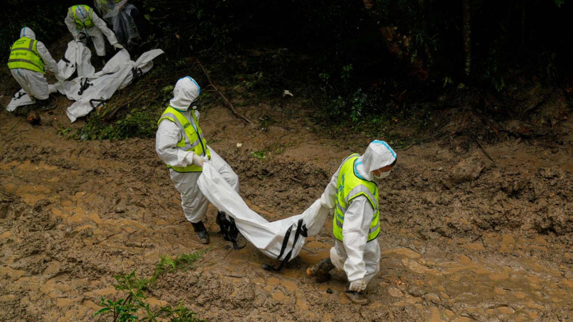 尼泊爾泥石流-尼當局指累計1403人死亡-6150人仍失蹤