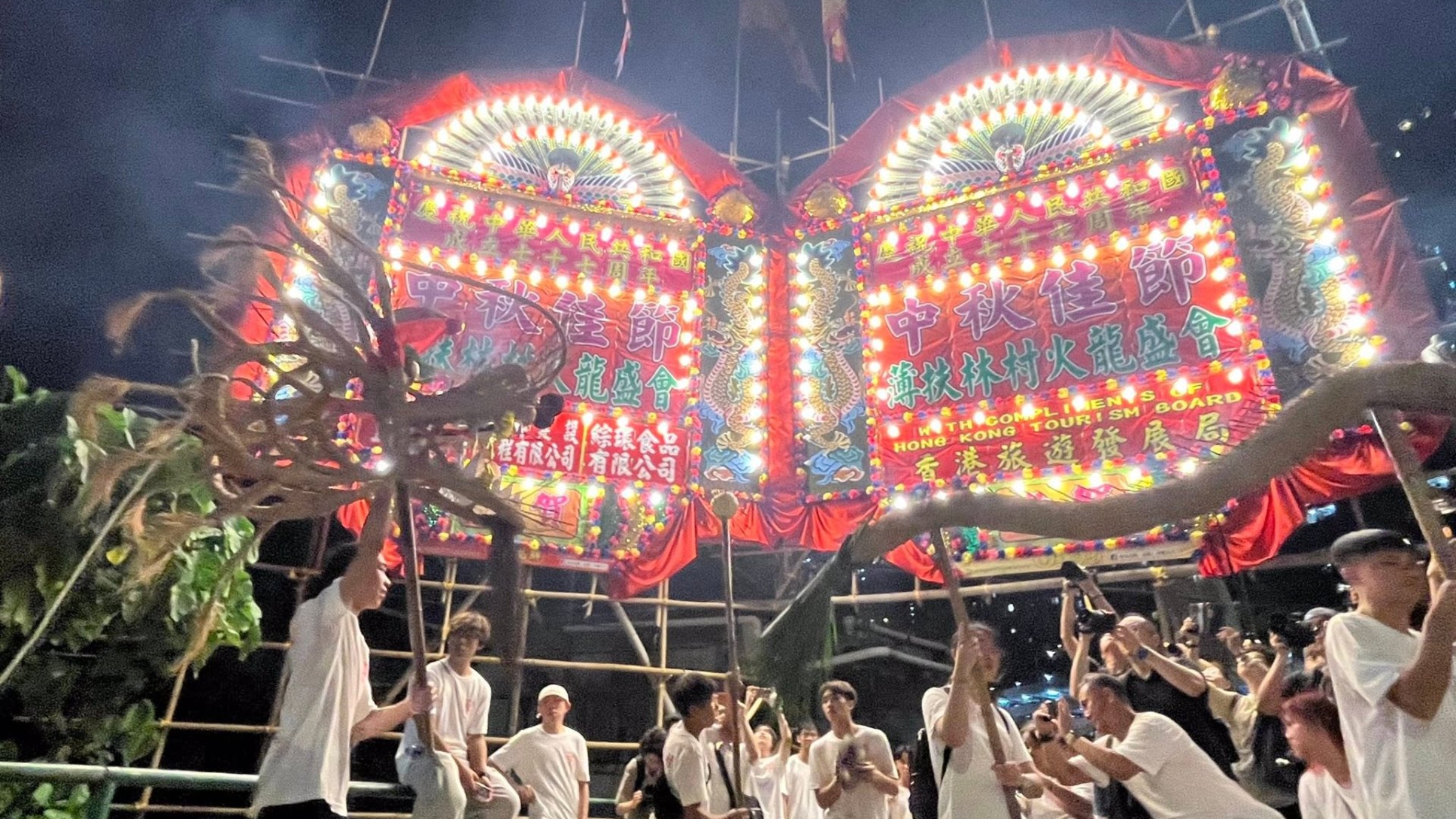 配合中秋節薄扶林舞火龍活動-南區11條巴士及5條小巴將臨時改道及站點