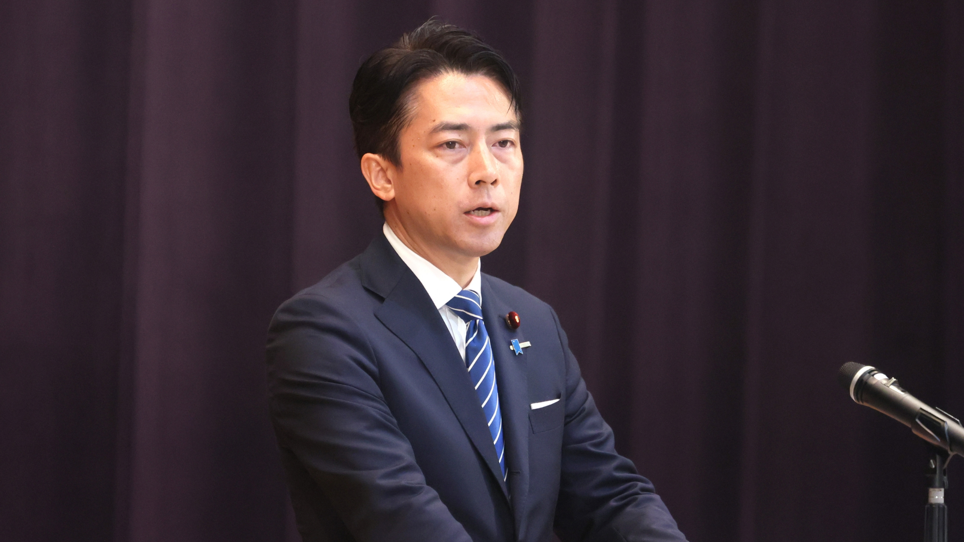 日防衛相小泉-要-不設禁忌-討論核武器