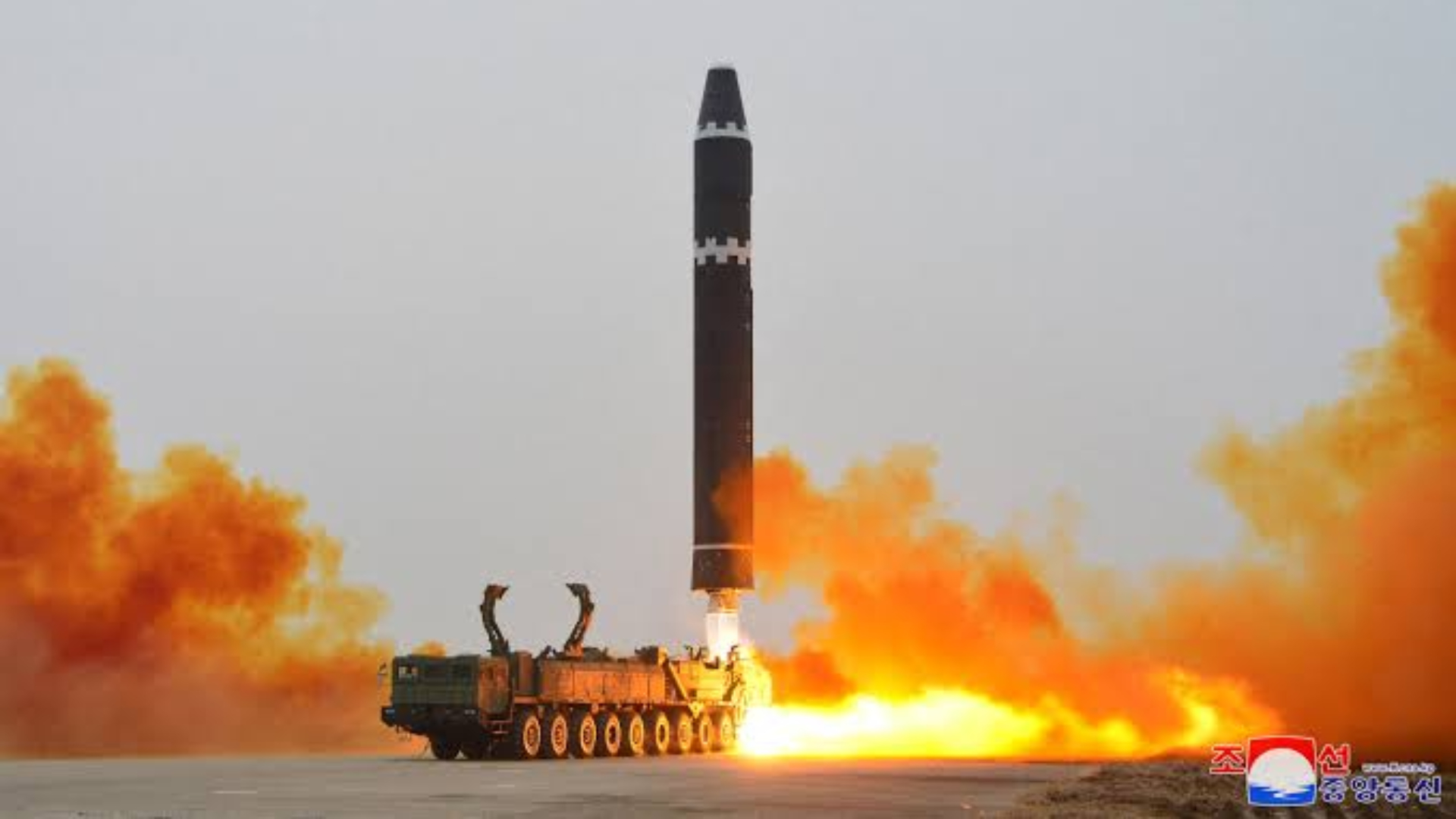 北韓向東部海域發射彈道導彈-南韓稱飛行700公里以上