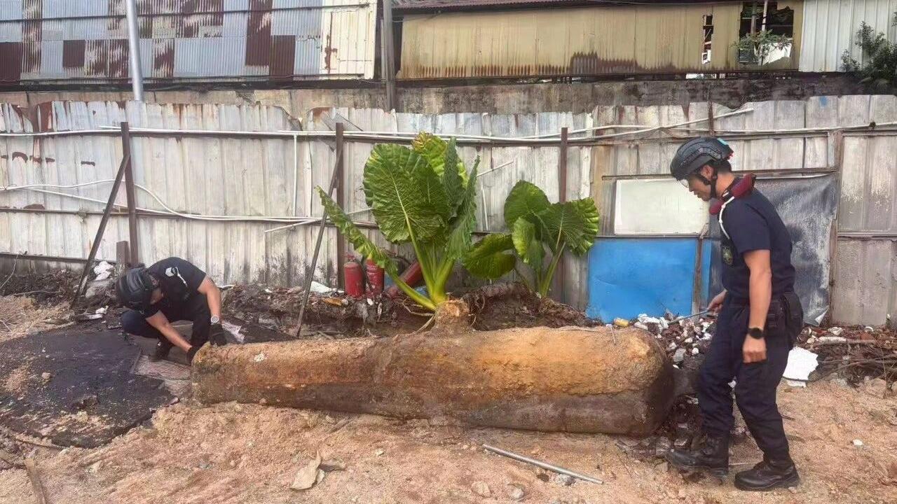 澳門青洲地盤發現3米完整古炮-當局移送倉庫待深入研究保護