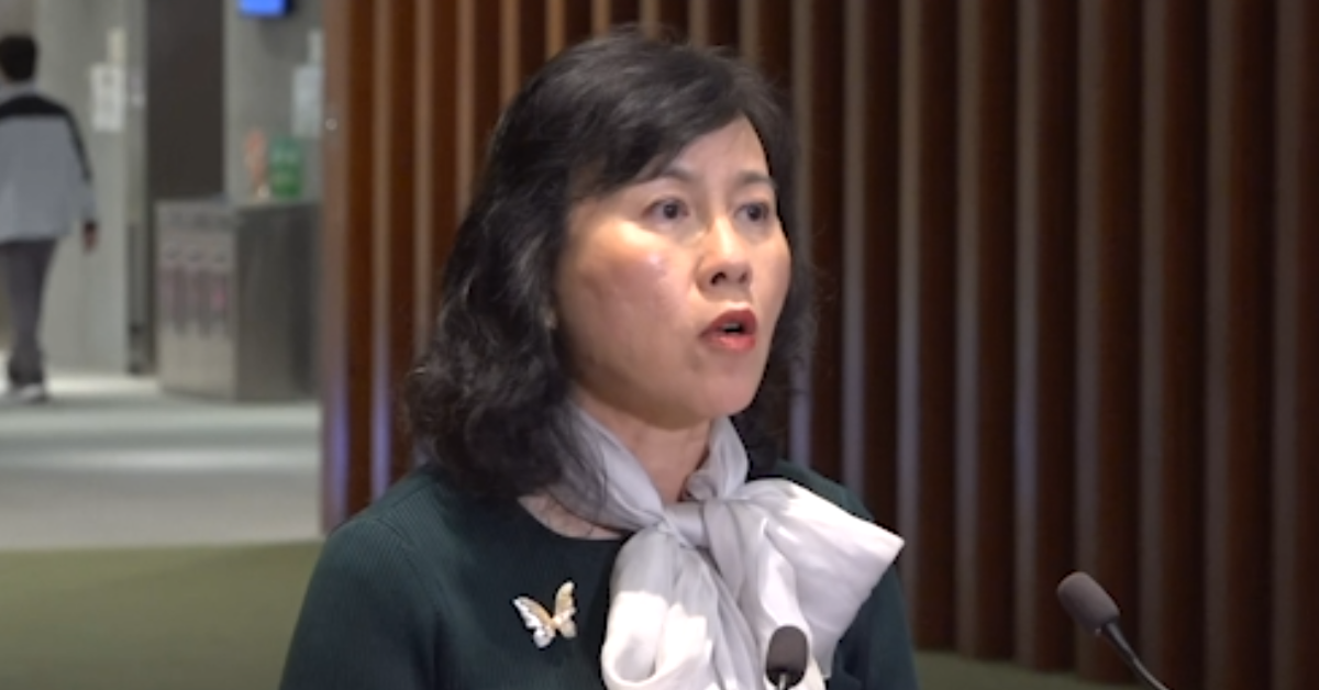4間專營巴士申請加價最多17-7--陳美寶指會做好把關工作