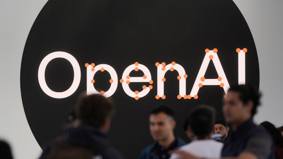 OpenAI傳加速融資2340億-趕Anthropic上市前鎖定投資者