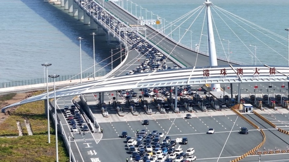 港珠澳大橋開通8周年　出入境旅客達1.25億人次