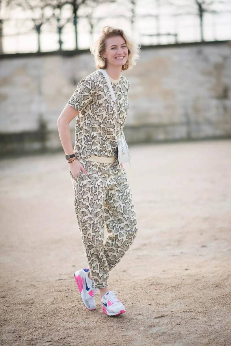 $!title_without_url!$