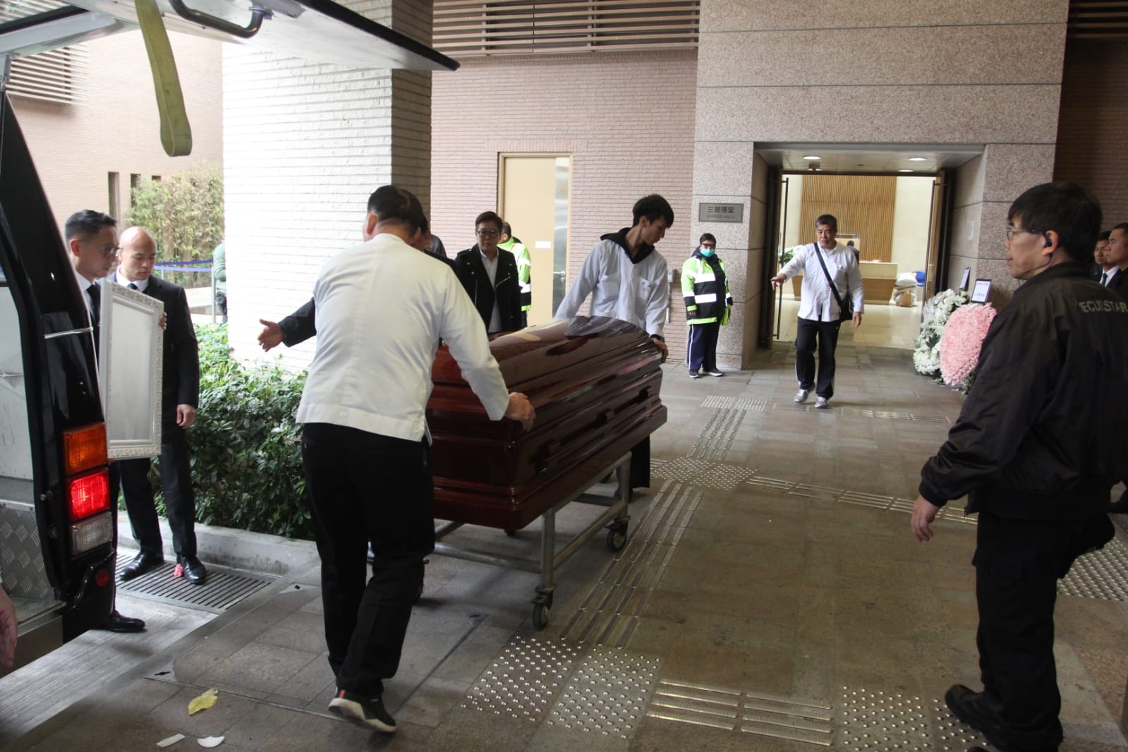 $!title_without_url!$