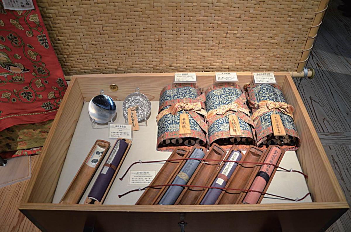 $!title_without_url!$